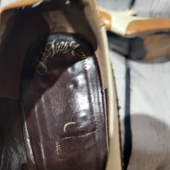 AUTHENTIC VINTAGE CHRISTIAN DIOR MARY JANE HEELS - Picture 15 of 16